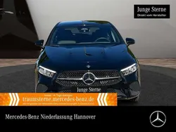 Schwarz Gebraucht 2024 Mercedes A200 Advanced Limousine | 28.990 € (Fairer Preis)