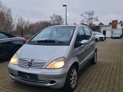 Grau Gebraucht 2003 Mercedes A190 Avantgarde Limousine | 3.799 € (Fairer Preis)