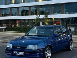 Blau Gebraucht 1984 Opel Kadett Kleinwagen | 4.500 €