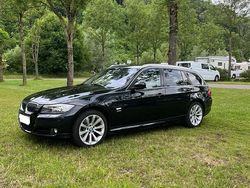 Schwarz Gebraucht 2011 BMW 325 Kombi | 5.400 € (Fairer Preis)