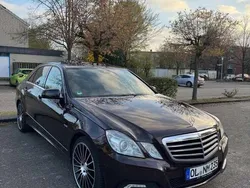 Andere außenfarben Gebraucht 2010 Mercedes E220 Avantgarde Limousine | 6.500 € (Superpreis)