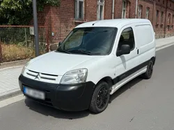 Weiß Gebraucht 2007 Citroën Berlingo Van / Kleinbus | 3.999 € (Teuer)