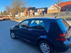 Blau Gebraucht 2000 VW Golf IV Kleinwagen | 1.400 € (Superpreis)