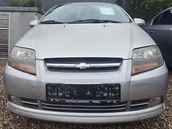 Grau Gebraucht 2007 Chevrolet Kalos SX Kleinwagen | 1.200 € (Fairer Preis)