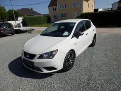 Weiß Gebraucht 2016 Seat Ibiza Reference Kleinwagen | 7.250 € (Fairer Preis)