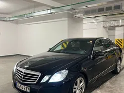 Schwarz Gebraucht 2010 Mercedes E250 Limousine | 11.400 € (Teuer)