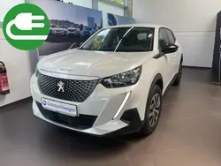 Weiß Gebraucht 2022 Peugeot e-2008 Active SUV | 18.990 € (Guter Preis)