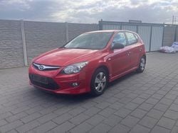 Rot Gebraucht 2010 Hyundai i30 Edition+ Limousine | 3.200 € (Guter Preis)