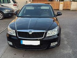 Schwarz Gebraucht 2009 Skoda Octavia Ambiente Limousine | 3.500 € (Guter Preis)