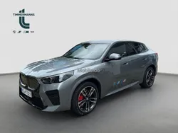 Skyscraper grau metallic Gebraucht 2024 BMW iX2 M Sport SUV | 54.590 €
