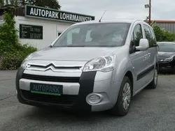 Grau Gebraucht 2010 Citroën Berlingo Van / Kleinbus | 6.200 € (Fairer Preis)
