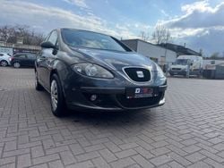 Grau Gebraucht 2007 Seat Altea Van / Kleinbus | 3.990 € (Fairer Preis)