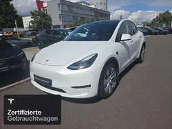 Weiß Gebraucht 2023 Tesla Model Y Long Range SUV | 38.800 € (Fairer Preis)