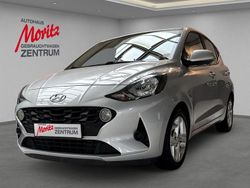 Sleek silver / met Gebraucht 2021 Hyundai i10 Edition 30 Kleinwagen | 13.980 € (Etwas zu teuer)