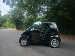 Schwarz Gebraucht 2002 Smart ForTwo Coupé Kleinwagen | 1.700 € (Fairer Preis)