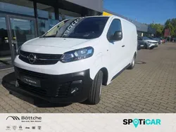 Weiß Gebraucht 2023 Opel Vivaro-e Combi Edition Van | 22.980 € (Superpreis)
