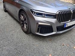 Grau Gebraucht 2019 BMW M760 M Sport Limousine | 92.850 €