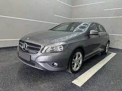 Grau metallic Gebraucht 2015 Mercedes A180 | 12.690 € (Guter Preis)