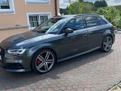 Grau Gebraucht 2019 Audi S3 Sport Limousine | 29.999 € (Guter Preis)