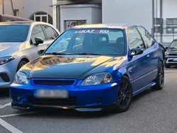 Blau Gebraucht 2001 Honda Civic Coupé | 3.000 €