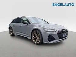 Grau Gebraucht 2024 Audi RS6 Performance Kombi | 123.930 € (Superpreis)