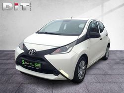 Schneeweiß Gebraucht 2016 Toyota Aygo Cool Kleinwagen | 5.890 € (Fairer Preis)