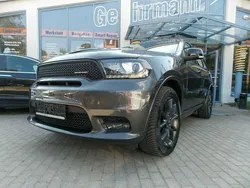 Grau Gebraucht 2019 Dodge Durango SUV | 28.500 € (Guter Preis)