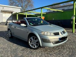 Grau Gebraucht 2004 Renault Mégane Cabriolet Cabrio | 2.300 € (Fairer Preis)