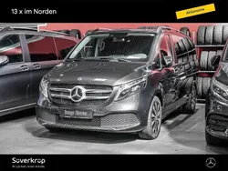 Grau Gebraucht 2023 Mercedes V250 Edition Van / Kleinbus | 62.591 € (Teuer)