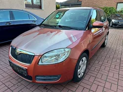 Orange Gebraucht 2008 Skoda Fabia Ambiente Kleinwagen | 1.999 € (Guter Preis)