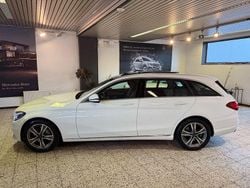 Weiß Gebraucht 2016 Mercedes C250 Avantgarde Limousine | 21.895 € (Guter Preis)
