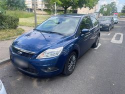 Blau Gebraucht 2009 Ford Focus Style Limousine | 3.000 € (Fairer Preis)