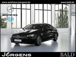 Schwarz kosmosschwarz metallic Gebraucht 2024 Mercedes CLA200 AMG Coupé | 37.880 € (Fairer Preis)