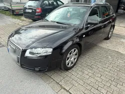 Schwarz Gebraucht 2007 Audi A4 Kombi | 2.450 € (Guter Preis)