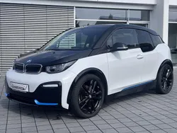 Weiß Gebraucht 2021 BMW i3 Kleinwagen | 21.850 € (Fairer Preis)
