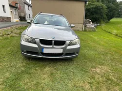 Grau Gebraucht 2008 BMW 318 Kombi | 2.700 € (Guter Preis)