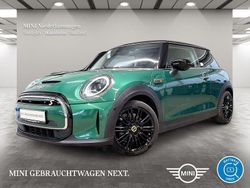 Grün Gebraucht 2022 Mini Cooper SE Kleinwagen | 20.391 € (Teuer)