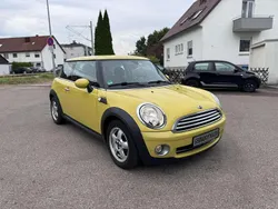 Gelb Gebraucht 2010 Mini ONE Kleinwagen | 1.999 € (Guter Preis)