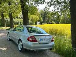 Silber Gebraucht 2004 Mercedes CLK240 Avantgarde Coupé | 7.999 € (Teuer)