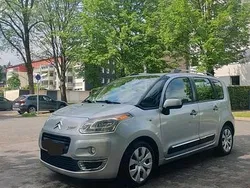 Grau Gebraucht 2010 Citroën C3 Picasso Van / Kleinbus | 1.650 € (Guter Preis)
