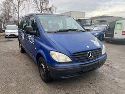 Blau Gebraucht 2006 Mercedes Vito Van | 2.600 €