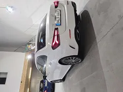 Weiß Gebraucht 2020 Mercedes A250 AMG line Limousine | 28.700 € (Fairer Preis)