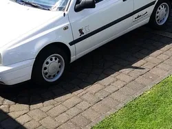 Weiß Gebraucht 1996 VW Golf III Kleinwagen | 6.250 €