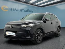 Schwarz Gebraucht 2024 VW Tiguan SUV | 37.849 € (Fairer Preis)