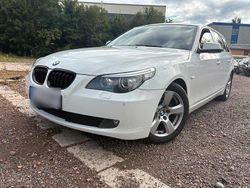 Weiß Gebraucht 2010 BMW 523 Kombi | 7.999 €