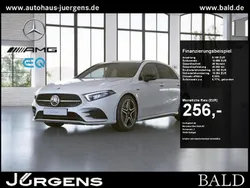 Unilack polarweiß Gebraucht 2021 Mercedes A250 AMG Limousine | 27.220 € (Fairer Preis)