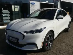 Star weiß Gebraucht 2022 Ford Mustang Mach-E SUV | 42.990 € (Fairer Preis)