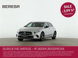 Silber Gebraucht 2021 Mercedes A180 Progressive Van / Kleinbus | 21.225 € (Guter Preis)