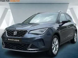 Grau Gebraucht 2023 Seat Arona FR SUV | 19.830 € (Fairer Preis)