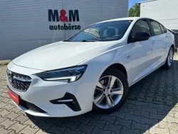 Weiß Gebraucht 2021 Opel Insignia Business Kombi | 16.900 € (Superpreis)